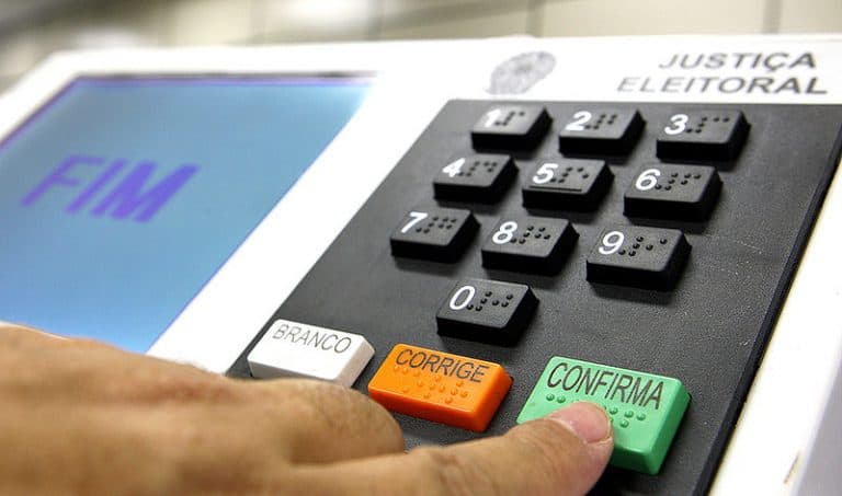 Eleições 2026: ausência no 1º turno não impede voto no 2º